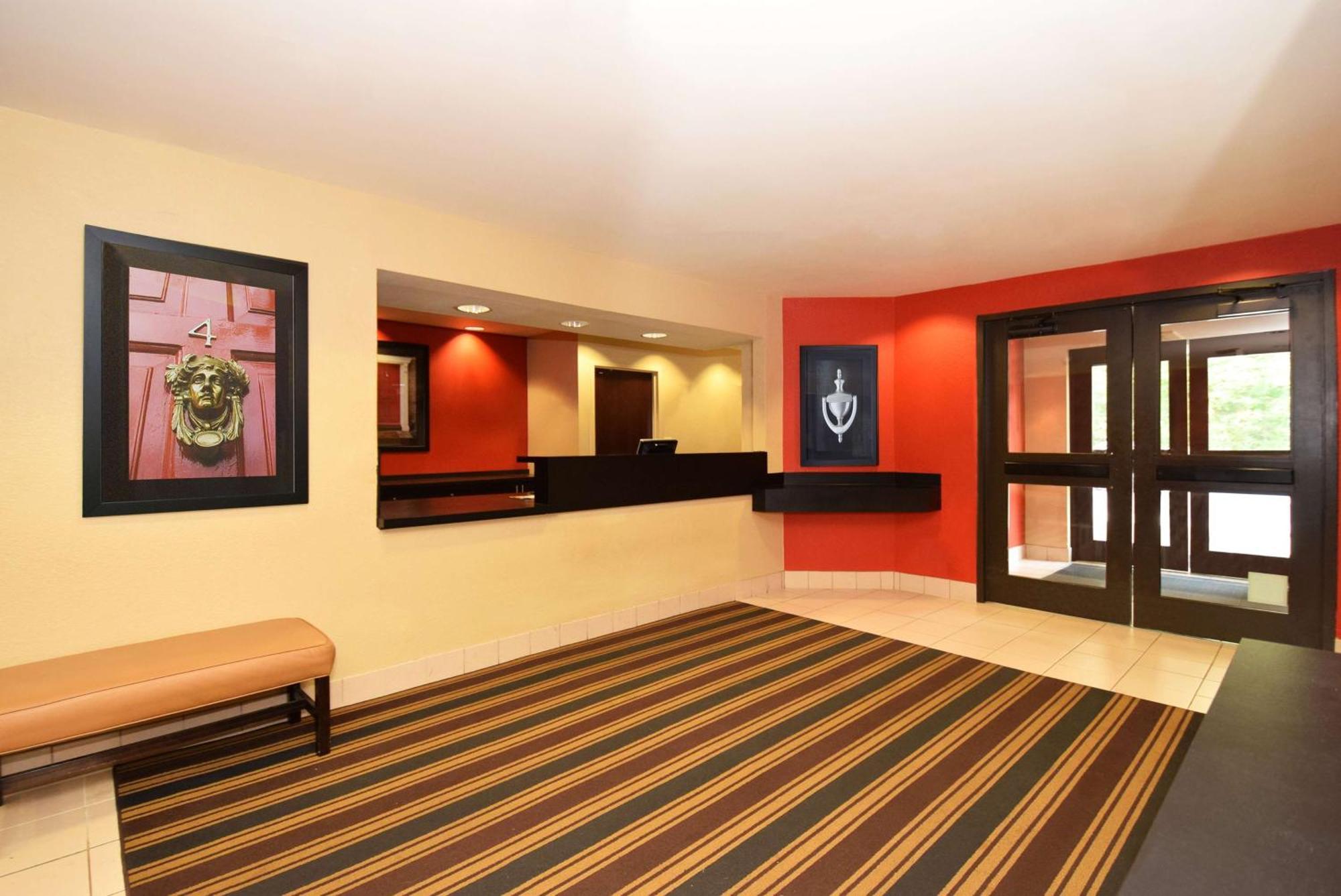 Extended Stay America Suites - Rockford - I-90 Buitenkant foto