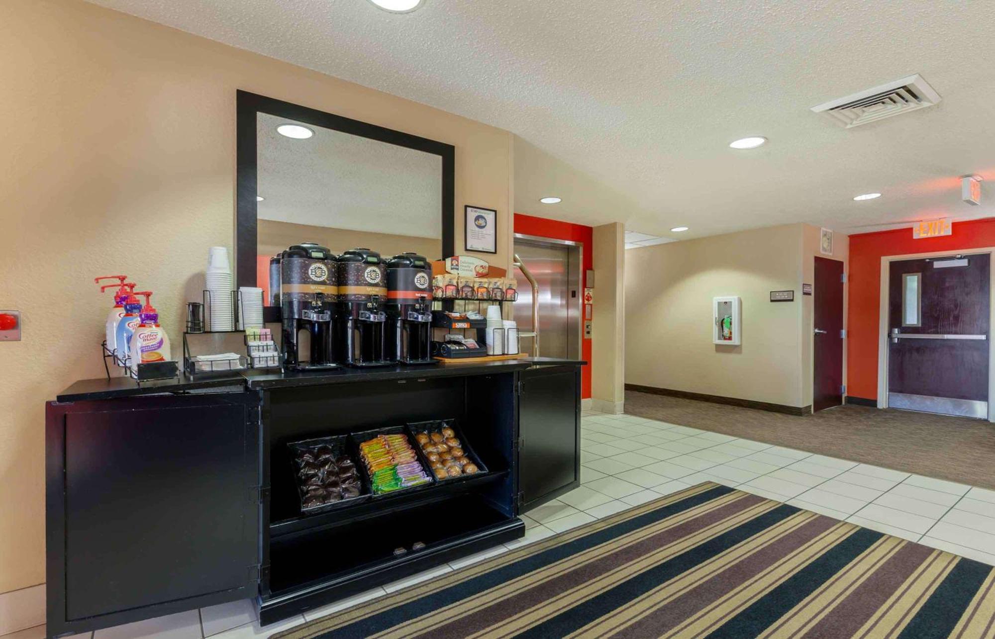 Extended Stay America Suites - Rockford - I-90 Buitenkant foto