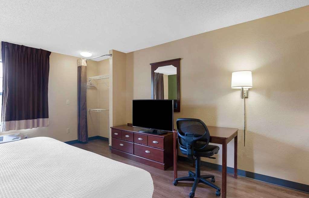 Extended Stay America Suites - Rockford - I-90 Kamer foto
