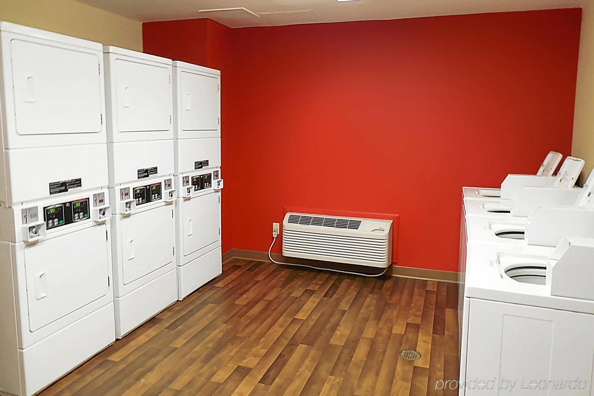 Extended Stay America Suites - Rockford - I-90 Buitenkant foto